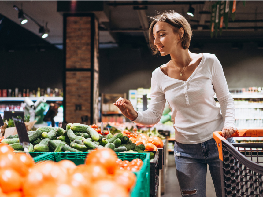 Lidl #-# Strategy + Design #-# Our team bridged the old world with the new by creating the first digital leaflet for one of Europe's largest supermarkets and significantly improving customer interaction while maintaining the original printed leaflet. In